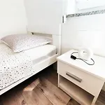 Dori Póla