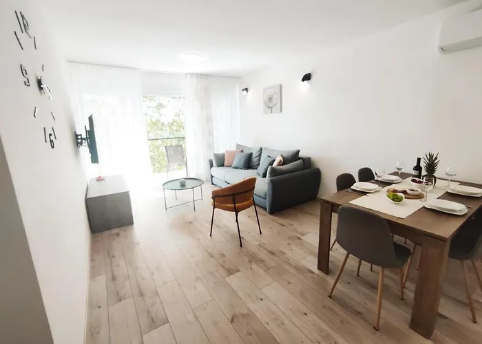 Dori Apartment *
